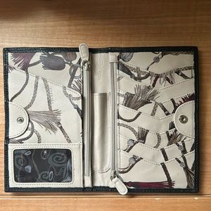 Brighton Ferrara Wallet